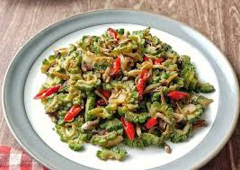 Pare Teri Medan: Perpaduan Pahit dan Gurih yang Menggugah Selera