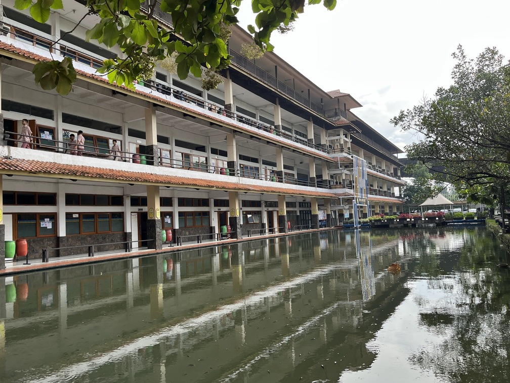 pesantren modern di bandung