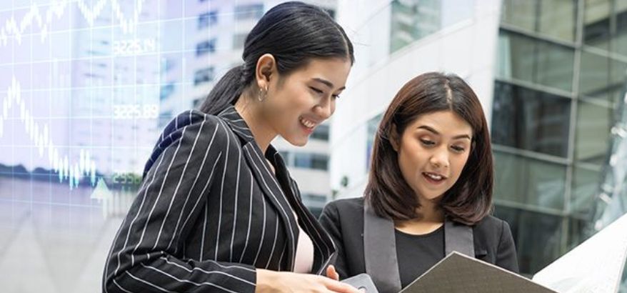 Dapatkah Kekuatan Visual Branding Menjadi Penentu Kesuksesan Bisnis di Era Digital yang Serba Cepat?