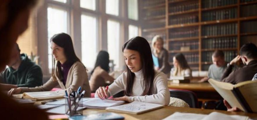 Proses Akademik Mahasiswa sebagai Fondasi Pembentukan Masa Depan