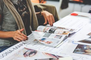 Strategi Pemantauan Berita Real-Time untuk Mencegah Krisis Reputasi