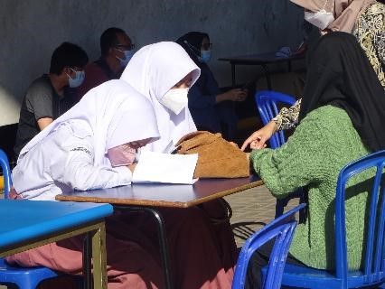 Menggali Kearifan Lokal: Peran Pondok Pesantren Putri dalam Pembangunan Karakter di Bandung
