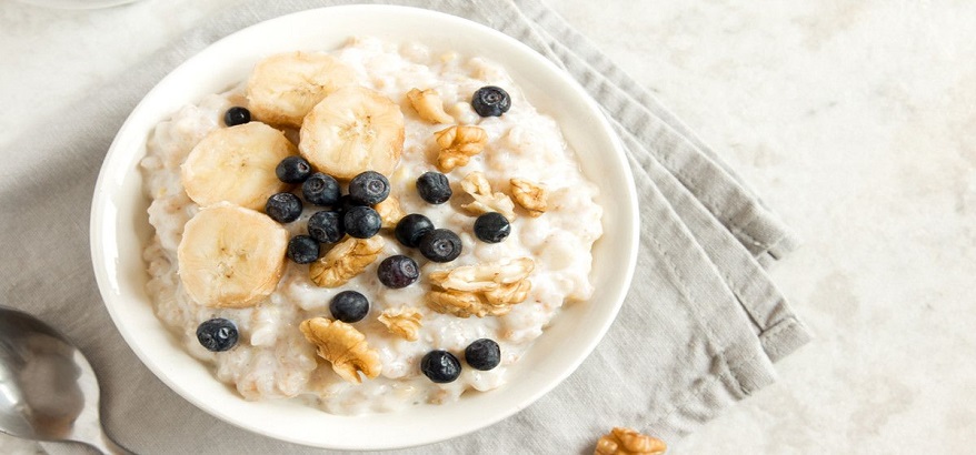 Apa yang Terjadi pada Tubuh Anda Ketika Anda Makan Oatmeal Setiap Hari?