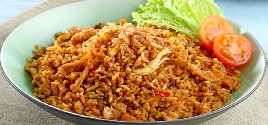 Resep Rahasia Nasi Goreng Lezat Khas Abang-Abang Pinggir Jalan