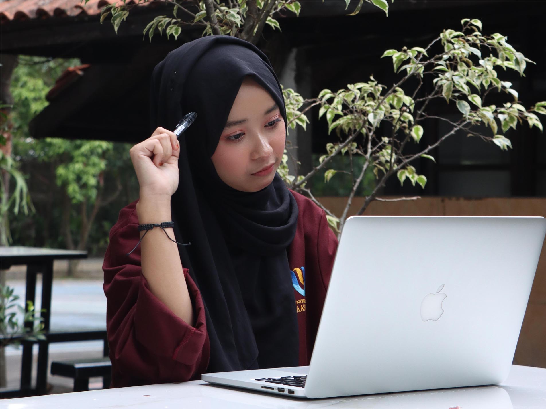 Biaya Pendidikan Kelas Reguler dan Non Reguler Per Semester Sekitar 5 Juta Untuk Jurusan Manajemen Bisnis Syariah