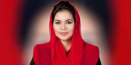 Profil Menarik Puti Guntur: Politisi Muda dari PDI-P di Daerah Pemilihan Jawa Timur I