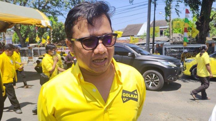 Profil Politik Daniel Mutaqien Syafiuddin (Golkar) Daerah Pemilihan Jawa Barat VIII: Menapak Jejak di Panggung Politik Indonesia