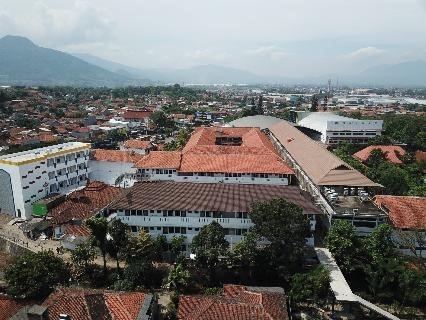 Sistem Otonomi Wali Kelas di SMP Islam Al Masoem Bandung