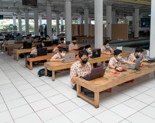 Pembinaan Karakter melalui Ekstrakurikuler Imtaq di Pesantren Al Masoem Bandung
