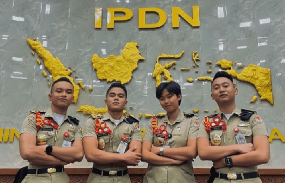 Pengalaman Mahasiswa IPDN: Menghadapi Ujian Akademik dan Praktik Lapangan